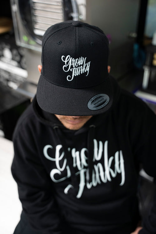 Grow Junky Hat image 2